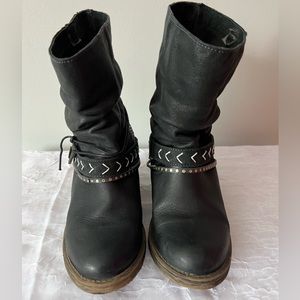 Coolway Slouch Boots